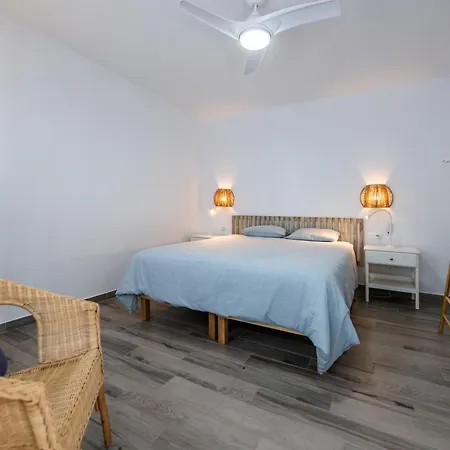 Casa Balcon Al Mar *