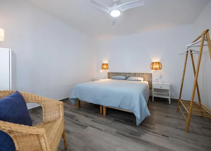 Casa Balcon Al Mar *